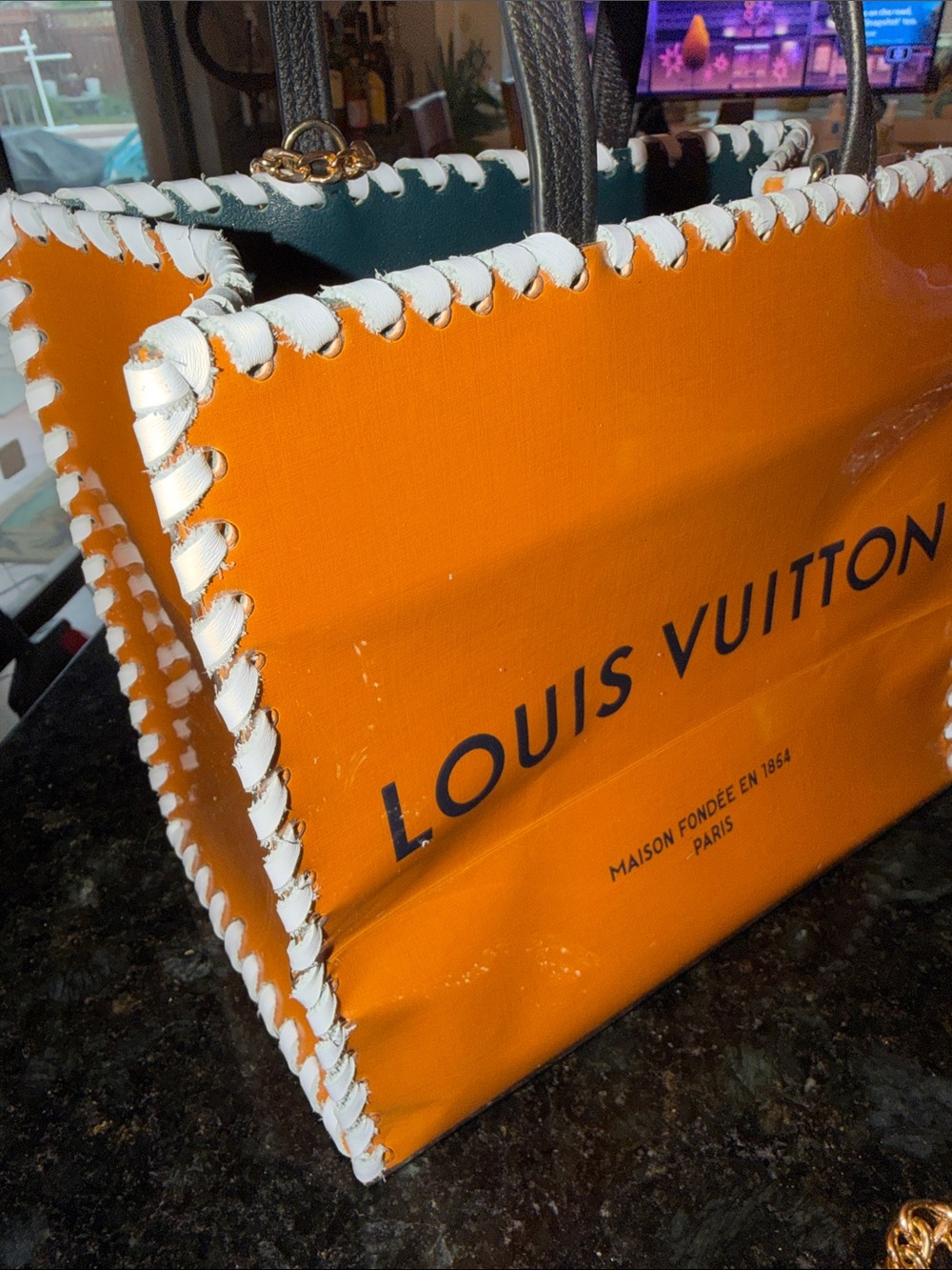 Iconic Louis Vuitton  Safran  Bag White Whipstitch and Chain #309 lock & key - Picture 5 of 9